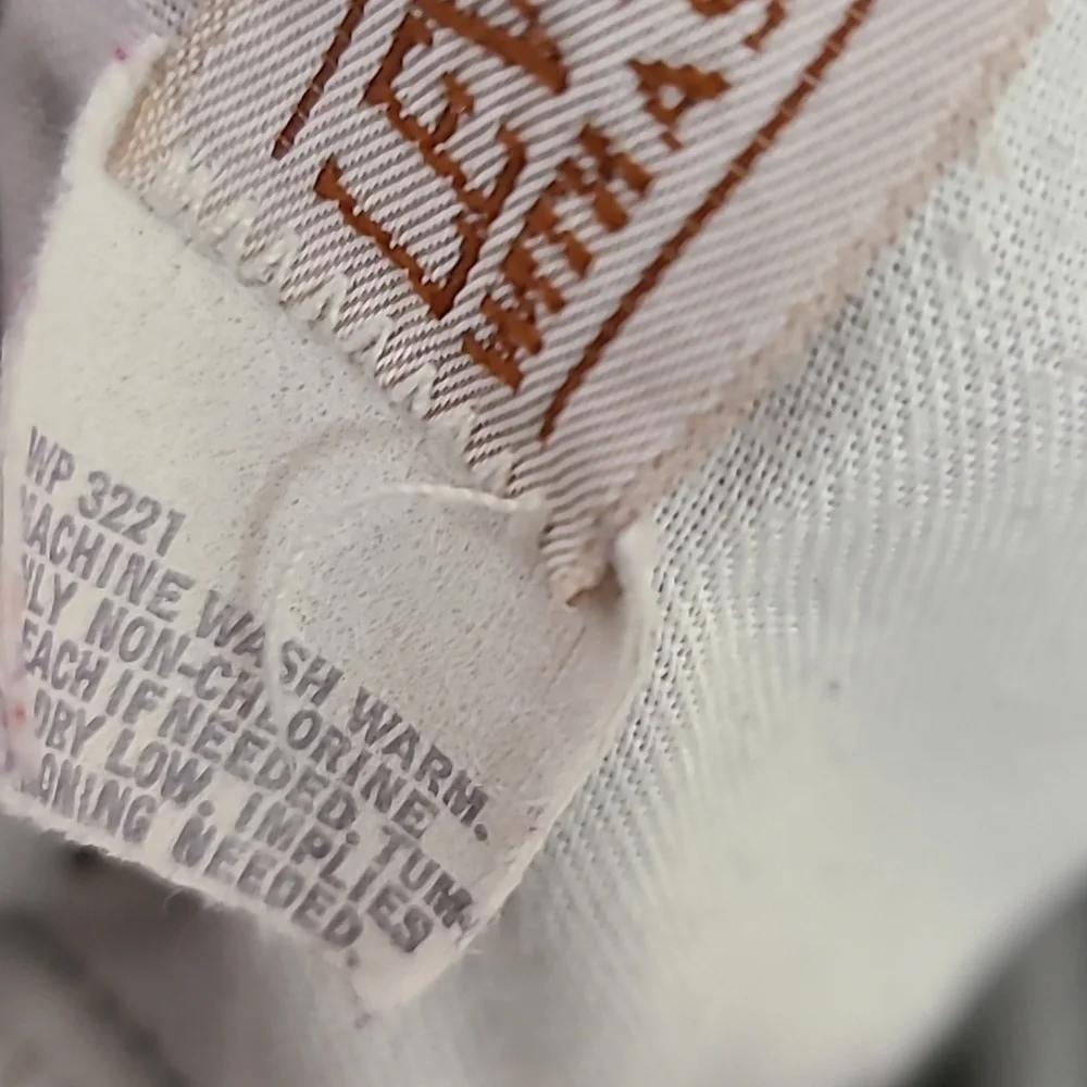 - Levis Vintage 70s/80s Grey Cordoroy 38x31